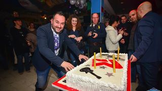 U Famous beach and grill baru Rockatansky bend proslavio je 20 godina djelovanja U Famous beach and grill baru Rockatansky bend proslavio je 20 godina djelovanja