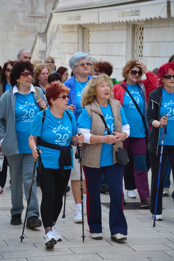 “Relaksice” u akciji “1000 koraka kroz 1000 ulica”, foto: Iva Perinčić “Relaksice” u akciji “1000 koraka kroz 1000 ulica”, foto: Iva Perinčić