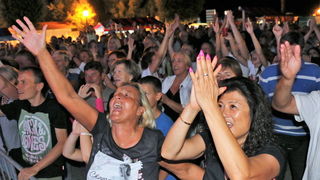 Jasmin Stavros na Viru