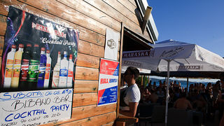 Odbojkaški turnir i pjena party u Bibnjama, foto: Leo Banić