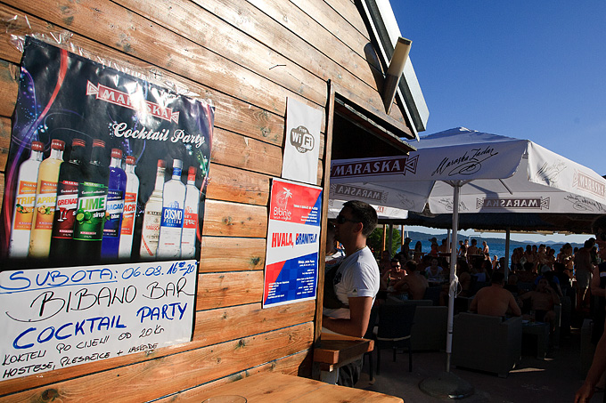 Odbojkaški turnir i pjena party u Bibnjama, foto: Leo Banić