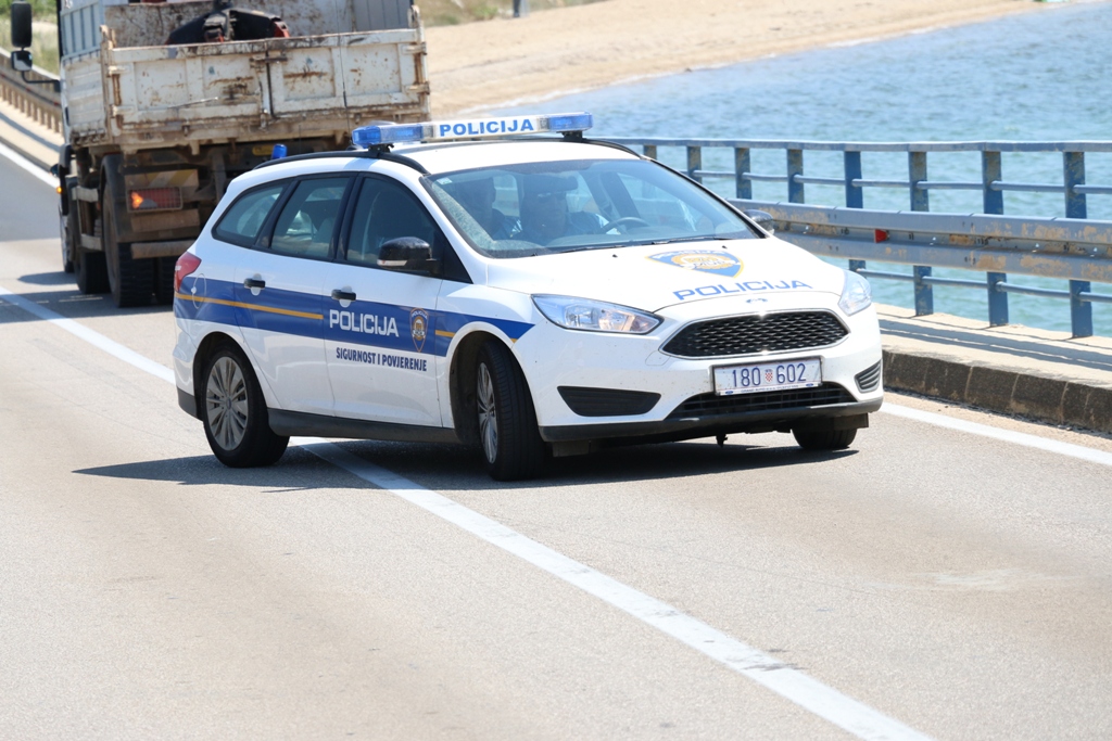 Privođenje Kristijana Kapovića, načelnika općine Vir