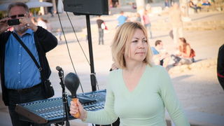 Glazbeno scenski nastup “Iskra ljubavi za mir” i grupna meditacija na Forumu