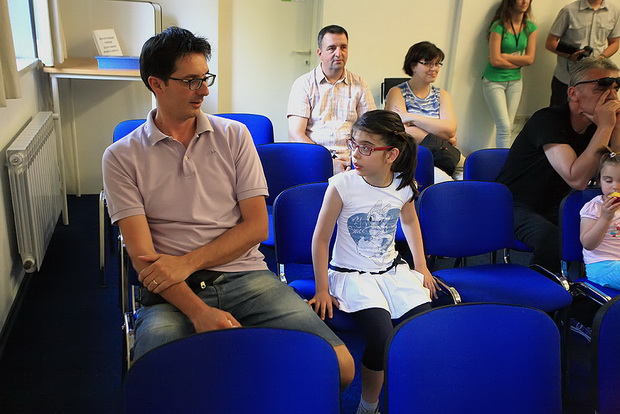 U Gradskoj knjižnici roditelji djece vrtića “Jadran” odigrali su predstavu “Kuća za smeće”, Foto. Roberto Lerga U Gradskoj knjižnici roditelji djece vrtića “Jadran” odigrali su predstavu “Kuća za smeće”, Foto. Roberto Lerga