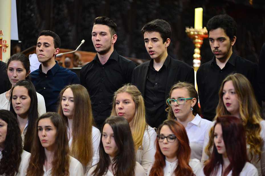 Natjecanje zborova u katedali sv. Stošije