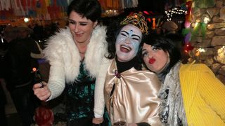 Maškarana Republika preuzela vlast u Viru