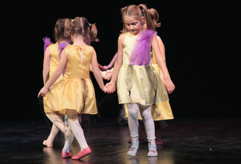 HKK Zadar – Plesna predstava: “Problemi jedne klinceze” (foto: Marin Gospić)