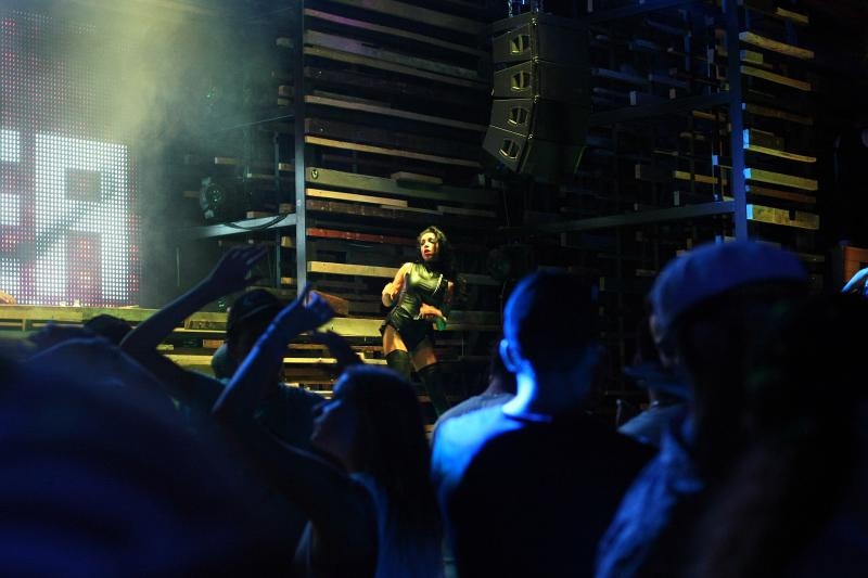 Plaza Zrce, prvi dan Allure Music festivala koji se odrzava u klubu Kalypso. Na Allure Music festivalu sve DJ-ice, plesacice, hostese su iskljucivo zene sto ga cini posebno od svih drugih festivala koji se odrzavaju na Zrcu. Photo: Luka Stanzl/PIXSELL Plaza Zrce, prvi dan Allure Music festivala koji se odrzava u klubu Kalypso. Na Allure Music festivalu sve DJ-ice, plesacice, hostese su iskljucivo zene sto ga cini posebno od svih drugih festivala koji se odrzavaju na Zrcu. Photo: Luka Stanzl/PIXSELL