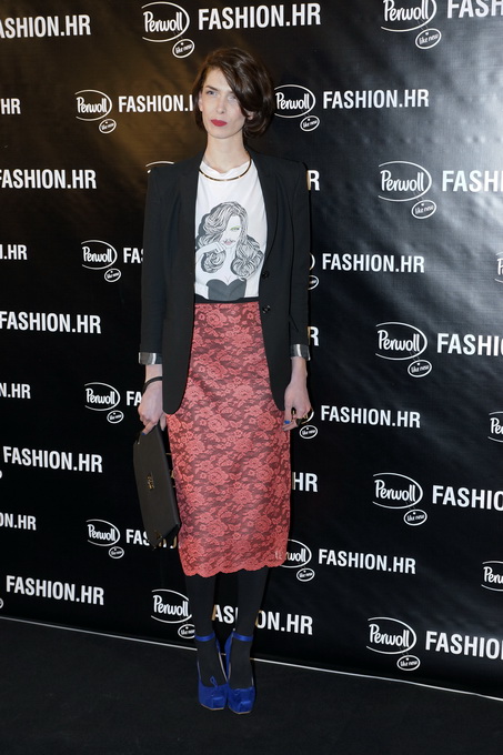 Zagreb, 150313.
Zagrebacki Velesajam.
Odrzana je treca vecer revije Perwoll Fashion.hr na kojoj su svoje kreacije predstavili Martina Felja, Morana Krklec, Young at Squat, Marina Design i Envy Room.
Na fotografiji: Kristina Salinovic.
Foto: Marko Todoro Zagreb, 150313.
Zagrebacki Velesajam.
Odrzana je treca vecer revije Perwoll Fashion.hr na kojoj su svoje kreacije predstavili Martina Felja, Morana Krklec, Young at Squat, Marina Design i Envy Room.
Na fotografiji: Kristina Salinovic.
Foto: Marko Todoro