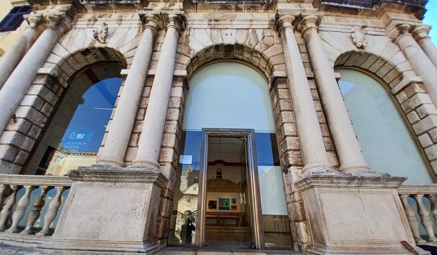 Gradska loža ilustracija