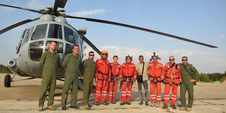 Helikopter HRZ-a i PZO u akciji spašavanja na Velebitu