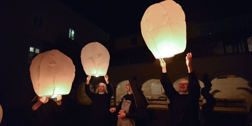 U klaustru samostana sv. Marije i zadarske benediktinke su sudjelovale u akciji “Zaželi ljubav”. Foto: Iva Perinčić