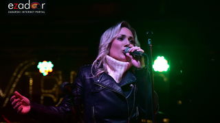 Tisuće Zadrana uživalo na krcatom Narodnom trgu i Tgu Petra Zoranića uz Tomislava Bralića i klapu Intrade Tisuće Zadrana uživalo na krcatom Narodnom trgu i Tgu Petra Zoranića uz Tomislava Bralića i klapu Intrade