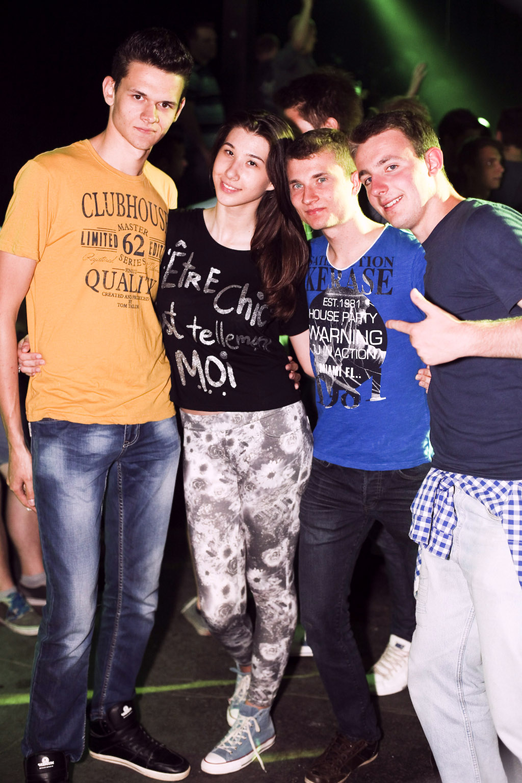 Subota u zagrebačkom Aquariusu protekla je u zagrijavanju za Moonsplash festival koji će se u zrćanskom Aquariusu održati od 11. do 13. kolovoza. Na Moonsplashu će nastupiti planetarne zvijezde elektroničke glazbe: Benny Benassi, Merk & Kremont, Dimitri V Subota u zagrebačkom Aquariusu protekla je u zagrijavanju za Moonsplash festival koji će se u zrćanskom Aquariusu održati od 11. do 13. kolovoza. Na Moonsplashu će nastupiti planetarne zvijezde elektroničke glazbe: Benny Benassi, Merk & Kremont, Dimitri V