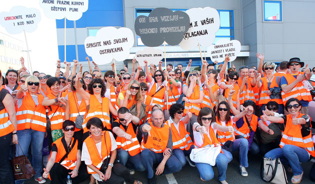 Jutros je zapoceo strajk kabinskog osoblja Croatia Airlines, zbog strajka mnogi letovi Croatia Airlinesa su otkazani. Foto: Davor Pongracic / Cropix