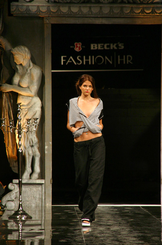 Image 1174781 (auto)