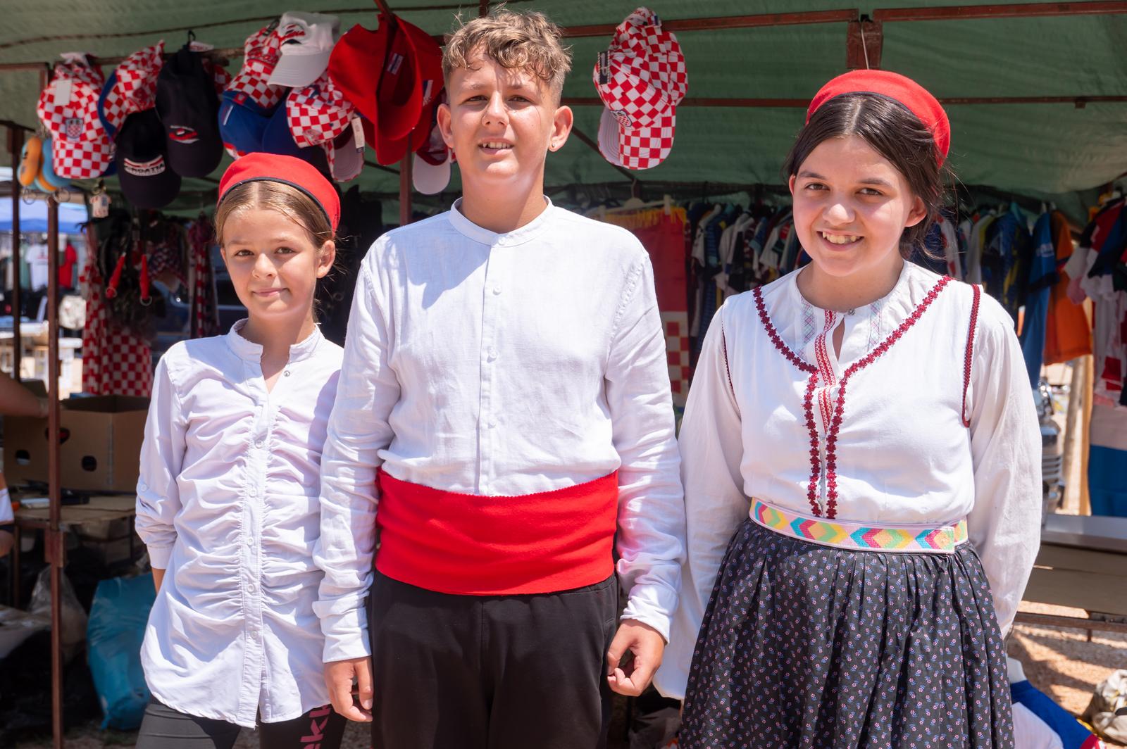 Benkovački sajam u objektivu Dina Stanina