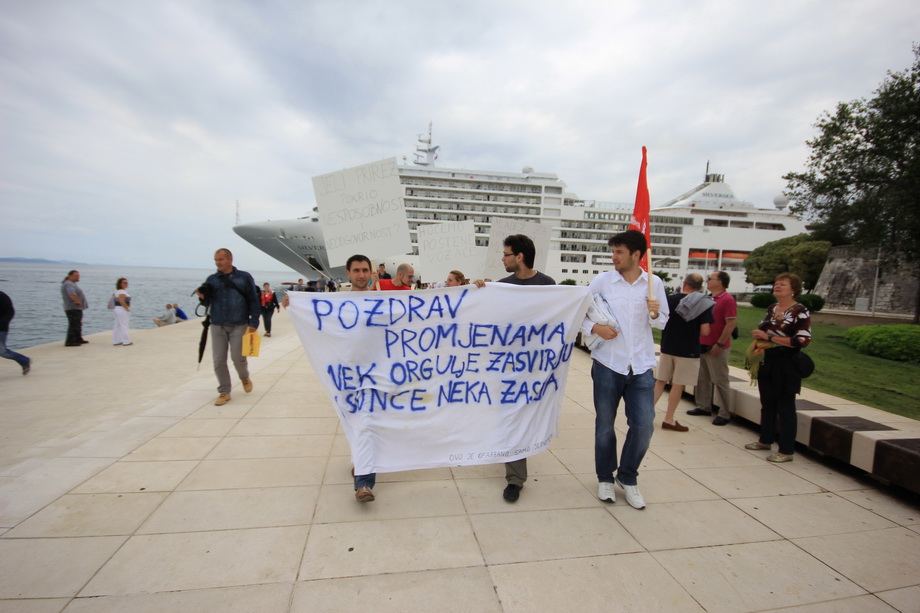 Mimohod Foruma mladih SDP-a, Mladih hrvatskih Liberala i mladih HNS-a Mimohod Foruma mladih SDP-a, Mladih hrvatskih Liberala i mladih HNS-a
