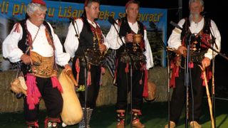 Lišane Ostrovičke: 1. Večer ojkanja “Od Sinja do Nina i Brinja”, Foto: Marko Mane Ledenko