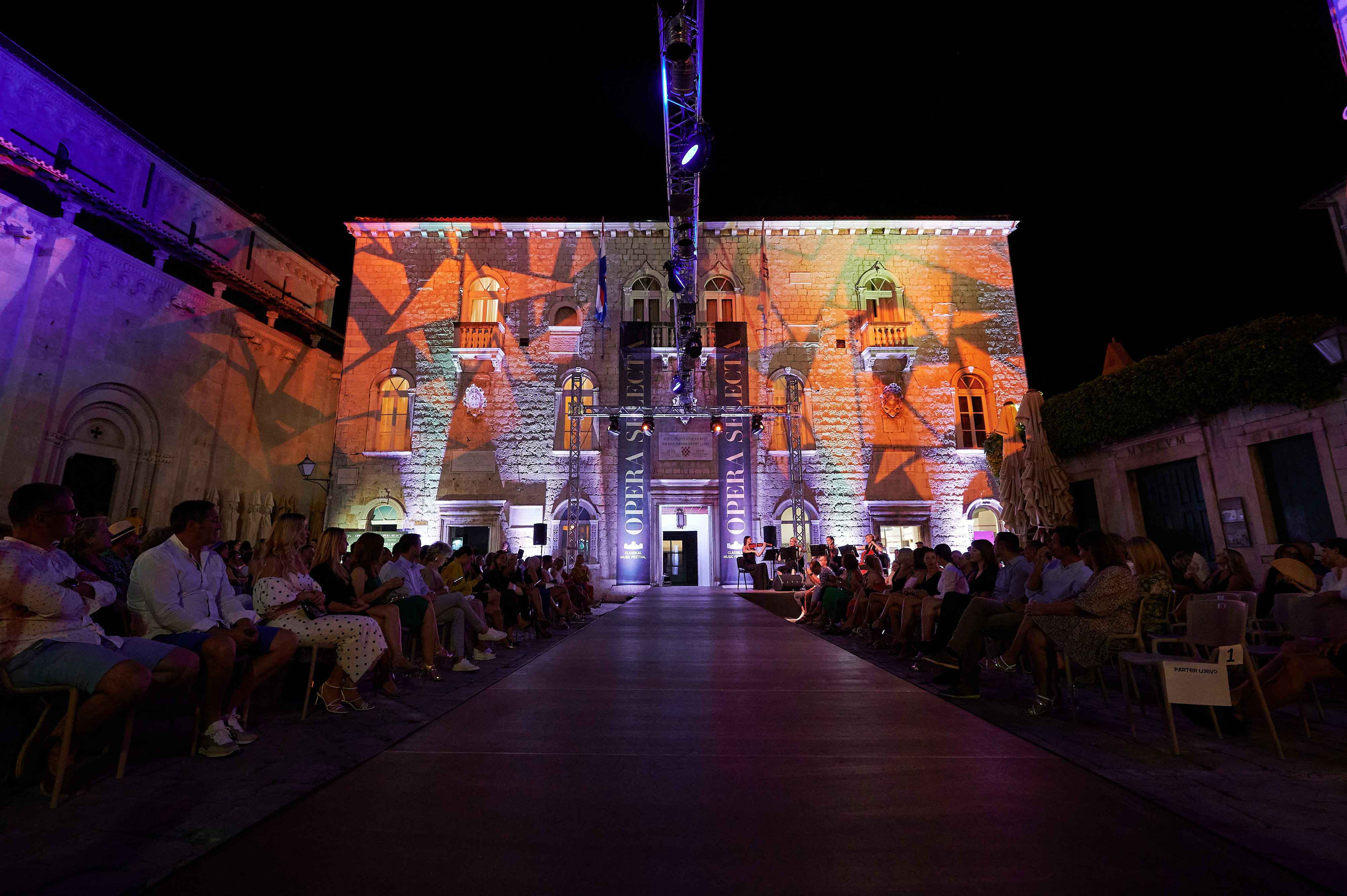 Krié Design i Vortex Strings priredili spektakl u Trogiru