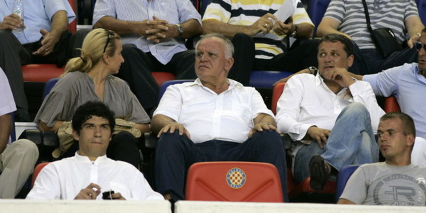 Split, 210811. Stadion Poljud. Nogometna utakmica 5. kola 1. HNL izmedju HNK Hajduk i NK Zagreb. Na slici: Hrvoje Males Foto: Jakov Prkic / CROPIX Split, 210811. Stadion Poljud. Nogometna utakmica 5. kola 1. HNL izmedju HNK Hajduk i NK Zagreb. Na slici: Hrvoje Males Foto: Jakov Prkic / CROPIX