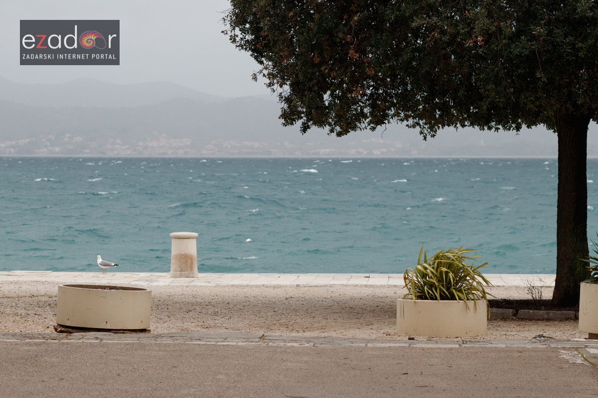Đir po gradu, subotnja špica 31. ožujka 2018. Đir po gradu, subotnja špica 31. ožujka 2018.