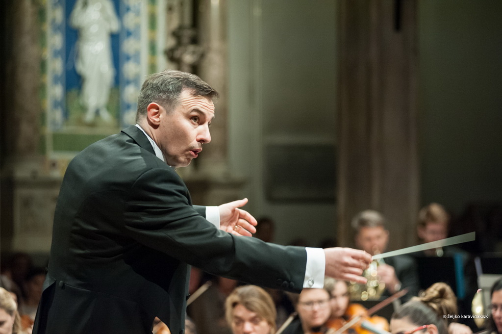 Stefan Milenković i Zadarski komorni orkestar u katedrali sv. Stošije