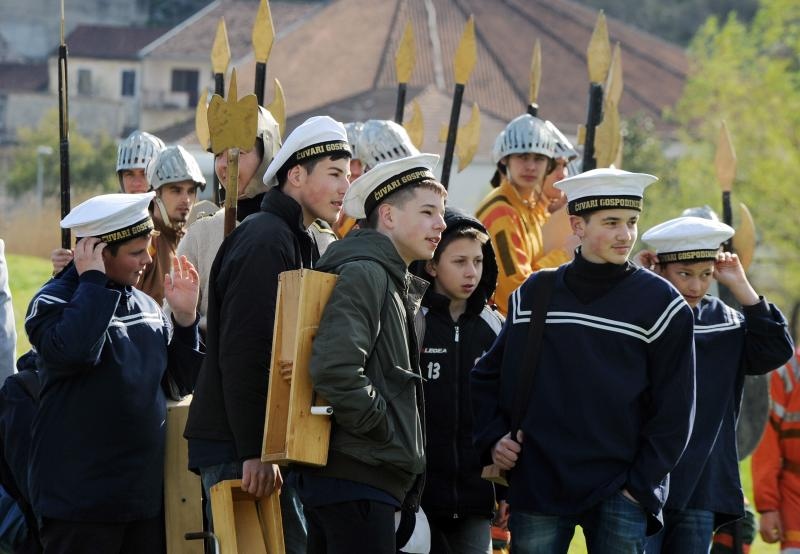 15. Festival zudija, cuvara Kristova groba odrzan je u Mlinistu u Dubrovacko-neretvanskoj zupaniji. Smotra zudija privukla je cuvare Kristova groba iz vise od 30 zupa. Photo: Hrvoje Jelavic/PIXSELL
