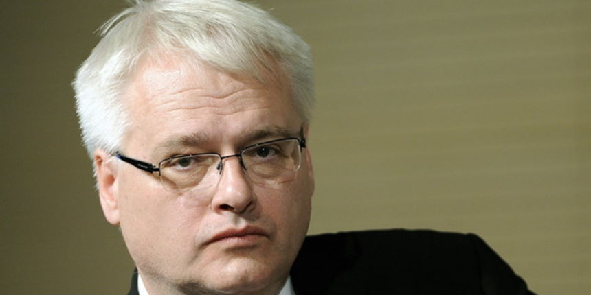 Split, Podstrana, 171009. U hotelu Le Meridien Lav u Splitu odrzala se devetnaesta konferencija Zagrebacke burze. U sklopu konferencije danas je organiziran okrugli stol predsjednickih kandidata na kojemu su sudjelovali Dr. Ivo Josipovic, Dr. Andrija Hebr