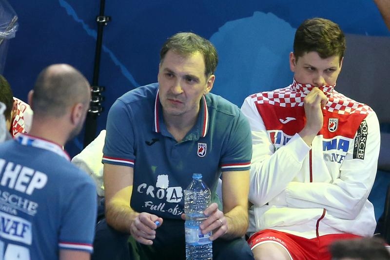 Tuga hrvatskih rukometaša nakon šokantnog poraza od Slovenije