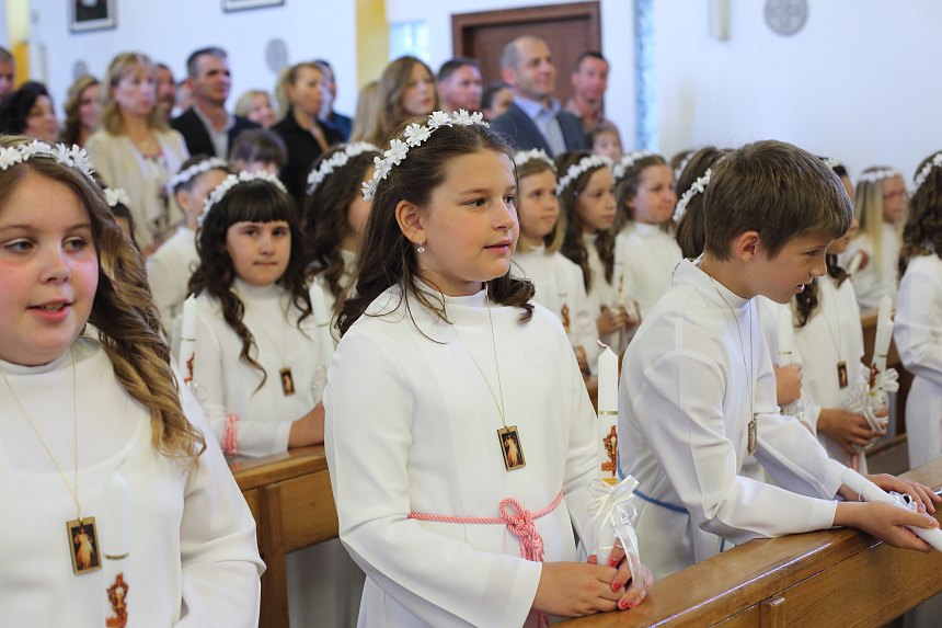 Bibinje: Sakrament Svete potvrde u župnoj crkvi Bibinje: Sakrament Svete potvrde u župnoj crkvi