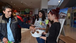 Učenici PPV Stanka Ožanića promovirali zdravu hranu u trgovini Bio svijet