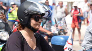 Spektakularni defile vespaša, foto: Vinko Pešić Spektakularni defile vespaša, foto: Vinko Pešić