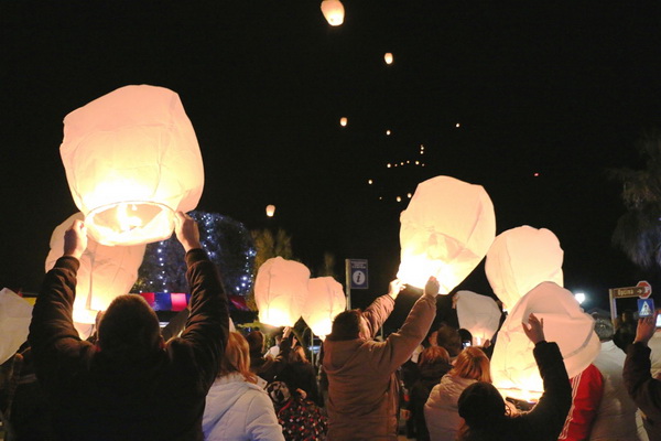 Paljenjem prve adventske svijeće i prigodnim zabavnim programom započela manifestacija Advent na otoku Viru