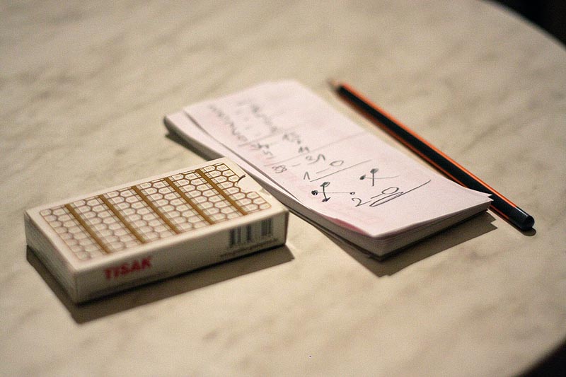 Božićni turnir u briškuli, trešeti i kifamenu