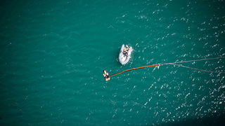 Mario Možnik i njegovi kolege sportaši otvorili su sezonu Bungee Jumpinga sa starog Masleničkom mosta
