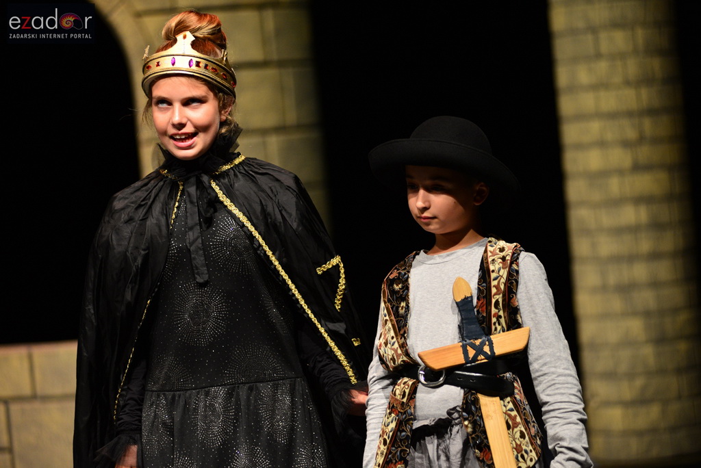 Premijera predstave “Snjeguljica” u izvedbi polaznika “Donatoline 1” Premijera predstave “Snjeguljica” u izvedbi polaznika “Donatoline 1”