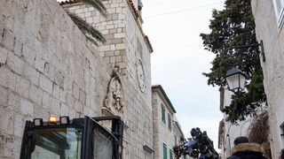Uklanja se zvono s Kneževog dvora u Pagu Uklanja se zvono s Kneževog dvora u Pagu