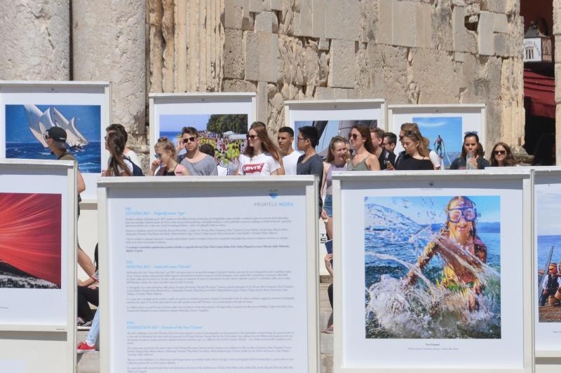 Pula:Otvorenje izložbe “Prijatelji mora” Pula:Otvorenje izložbe “Prijatelji mora”