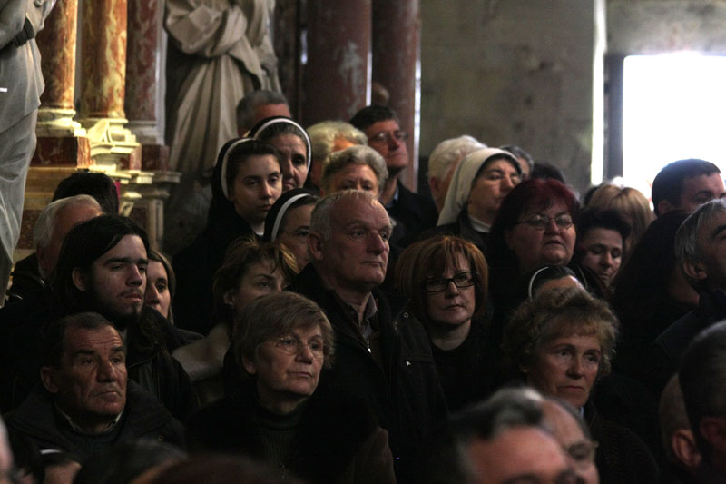 Posljednji ispraćaj nadbiskupa Marijana Oblaka
