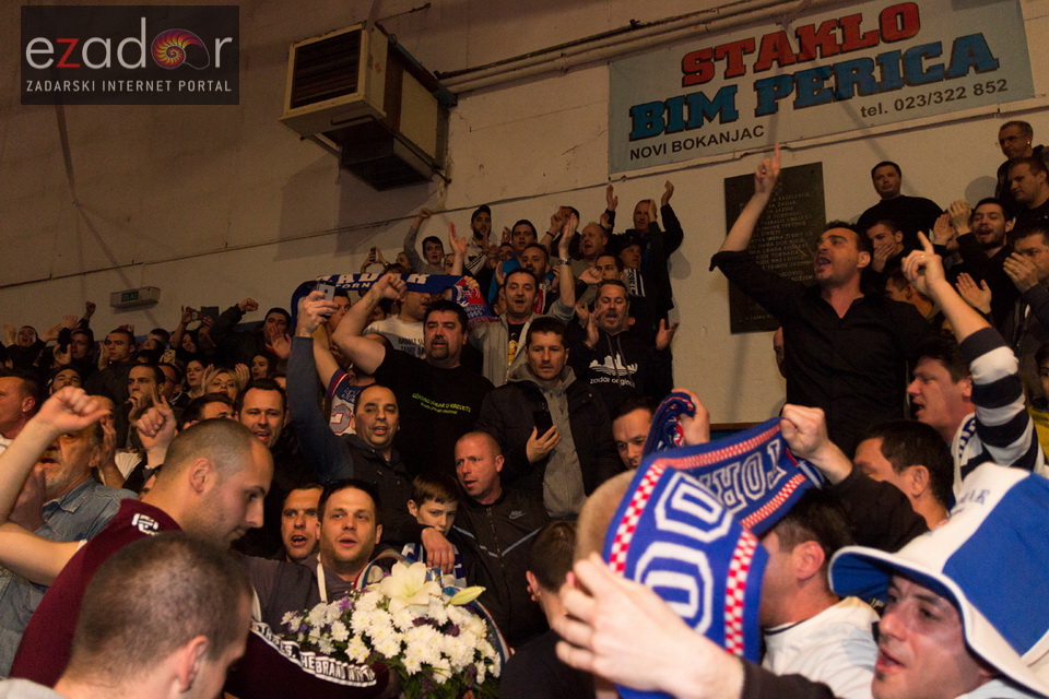 Humanitarno gledanje utakmice Zadar-Cibona u Jazinama Humanitarno gledanje utakmice Zadar-Cibona u Jazinama