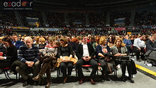 Mjuzikl Mamma Mia kazališta Komedija u dvorani Krešimir Ćosić