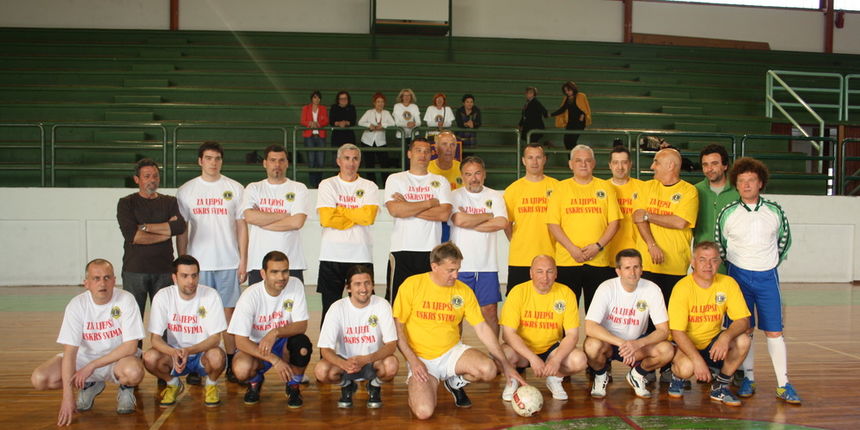 Malonogometna humanitarna utakmica Lions Club Zadar – Zadarski novinari, Foto: Mladen Malik Malonogometna humanitarna utakmica Lions Club Zadar – Zadarski novinari, Foto: Mladen Malik