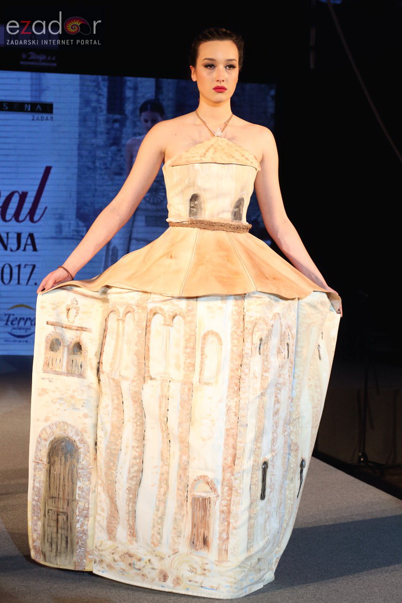 10. Festival vjenčanja: Modna revija vjenčanica i revija cvijeća 5. ožujka 2017.