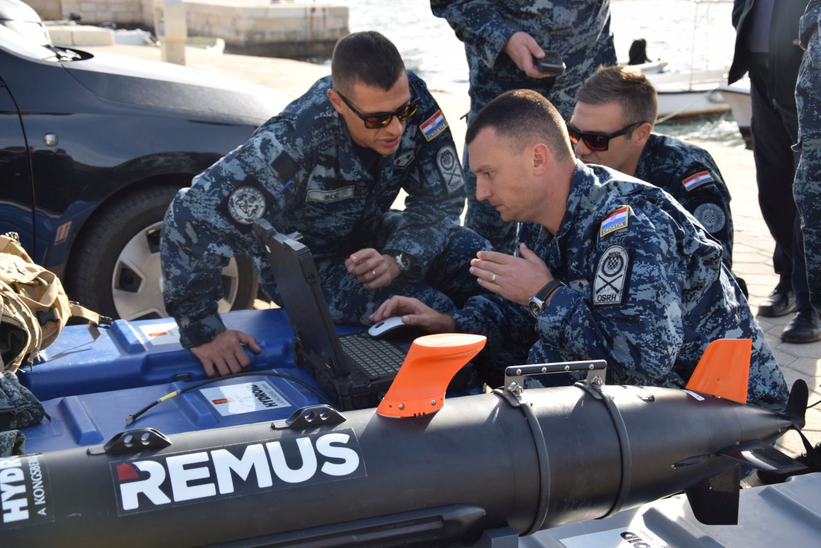 U Novskom ždrilu i dalje traje intenzivna potraga za nestalim pilotom