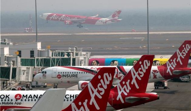 Zrakoplovi tvrtke Air Asia. Foto: FAH