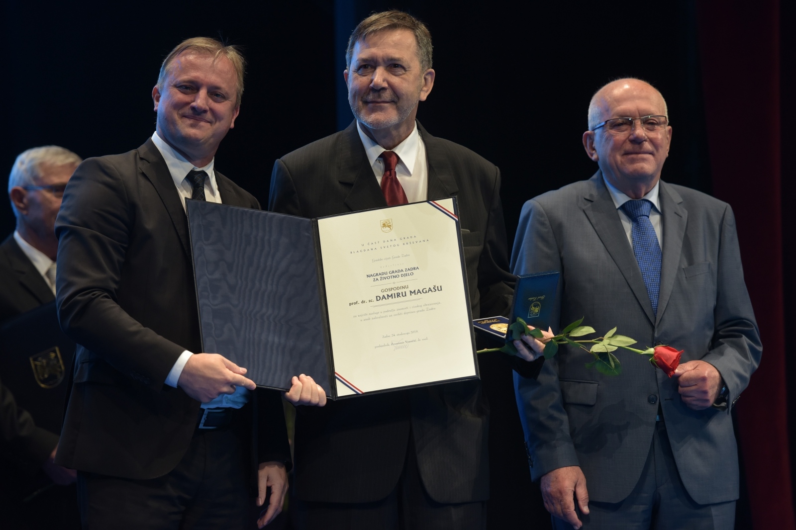 Predsjednica Grabar-Kitarović na svečanoj sjednici Gradskog vijeća Predsjednica Grabar-Kitarović na svečanoj sjednici Gradskog vijeća