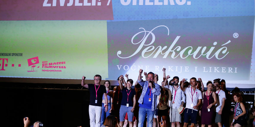 Uz masovnu zdravicu dodijeljene nagrade 19. Motovun Film Festivala Uz masovnu zdravicu dodijeljene nagrade 19. Motovun Film Festivala