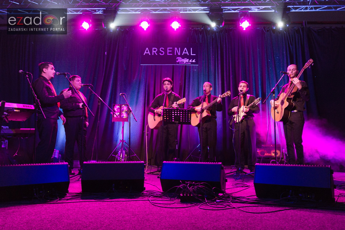 Humanitarni koncert “Klape s ljubavlju” u zadarskom Arsenalu