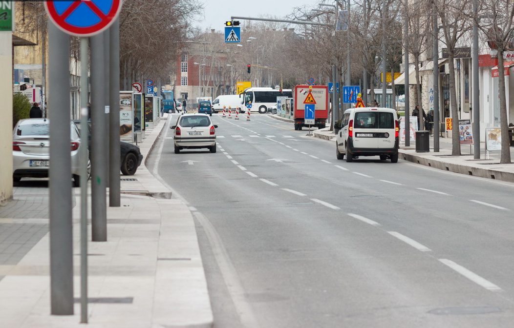 Đir po gradu, ponedjeljak 26. veljače 2018. Relja, Zrinsko-frankopanska ulica